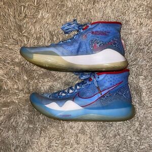 KD 12 basketball shoes